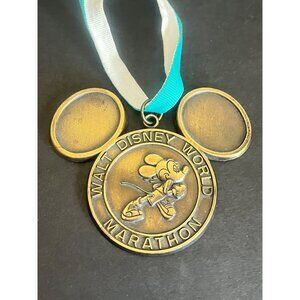 Run Walt Disney World Marathon 2nd Annual 1995 Mickey Mouse Medal Bronze Finish